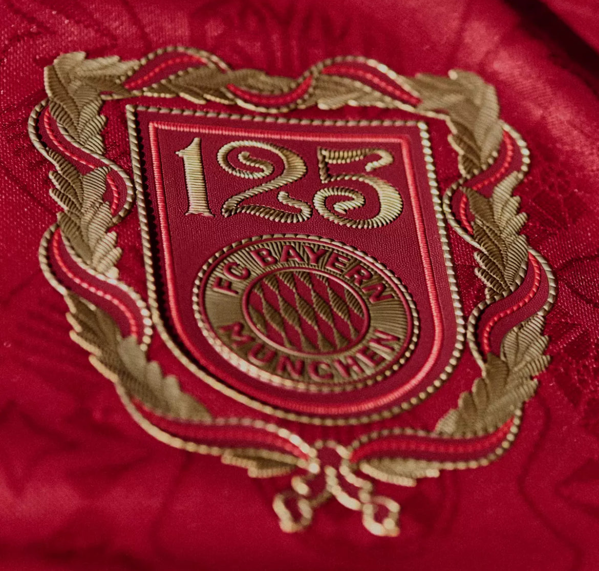 FC Bayern München 125 Jahre Anniversary Trikot - UNISOLE