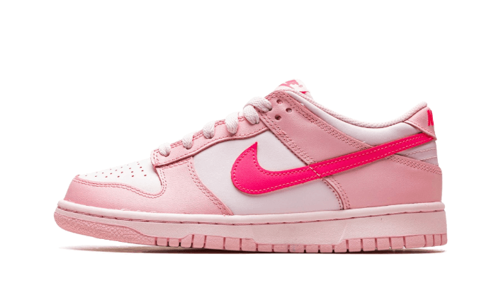 Nike Dunk Low Triple Pink GS - UNISOLE