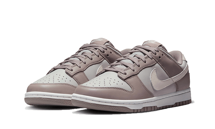 Nike Dunk Low Bone Beige - UNISOLE