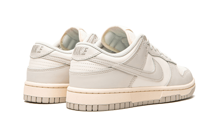 Nike Dunk Low Light Bone - UNISOLE