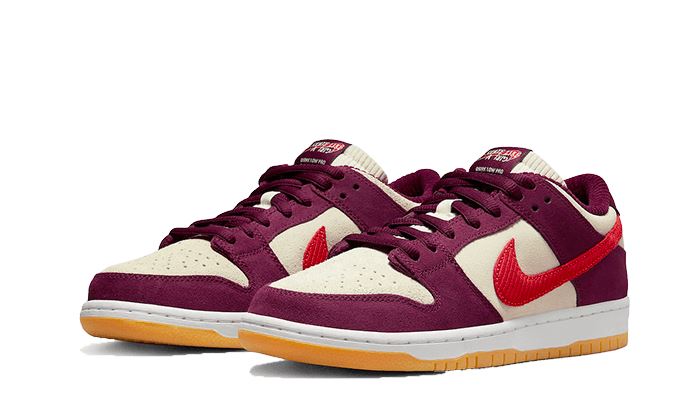 Nike SB Dunk Low Skate Like A Girl Bordeaux - UNISOLE